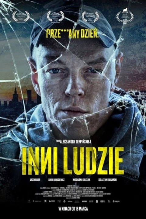 Inni ludzie (2022)