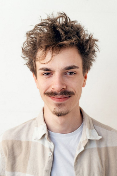 Adrian Hudák