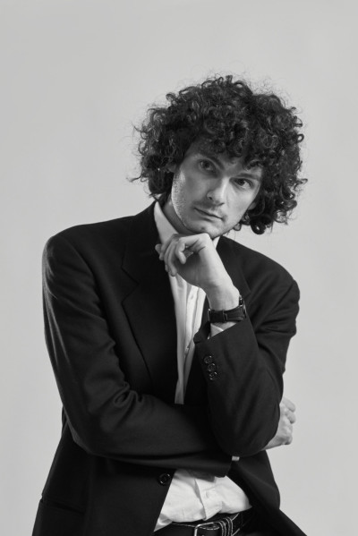 Alessandro William