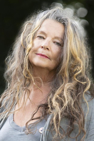 Eve Libertine