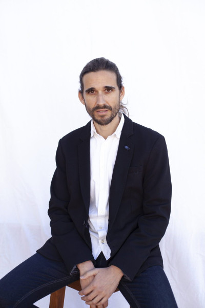 Gustavo León