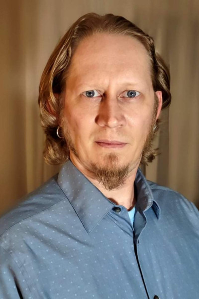 James Van Oort