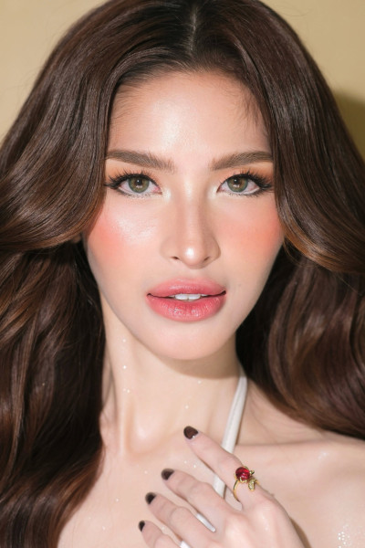 Yllana Marie Aduana