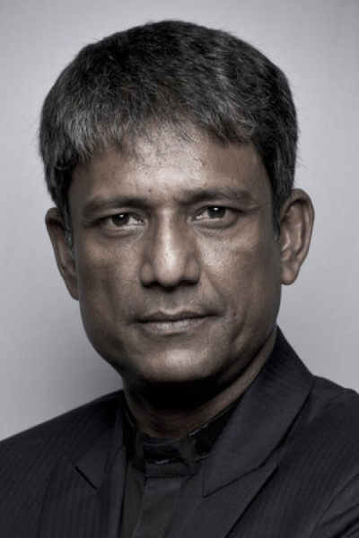 आदिल हुसैन