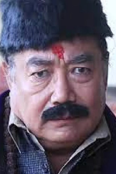 मुकुन्द श्रेष्ठ