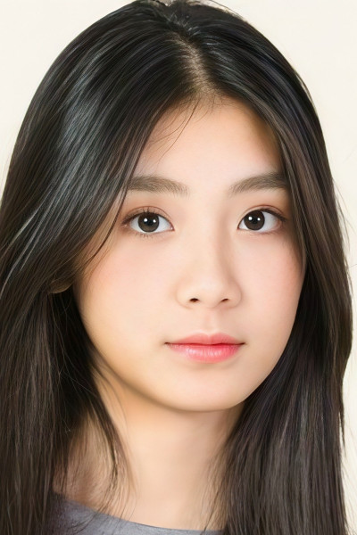 เพิร์ธ วีริณฐ์ศรา ตั้งกิจสุวานิช