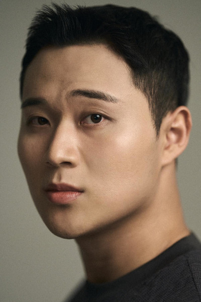 김진욱